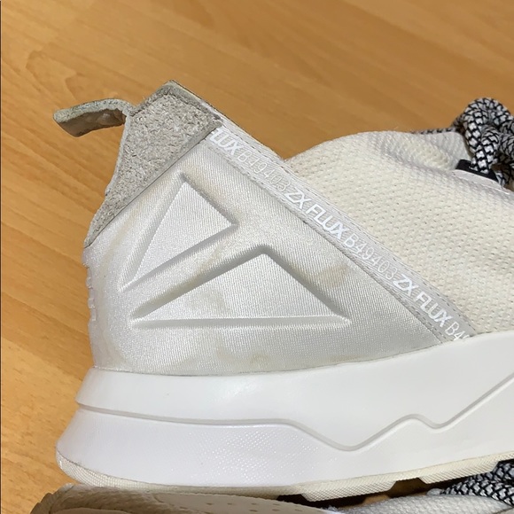 Adidas shoes - Picture 12 of 14